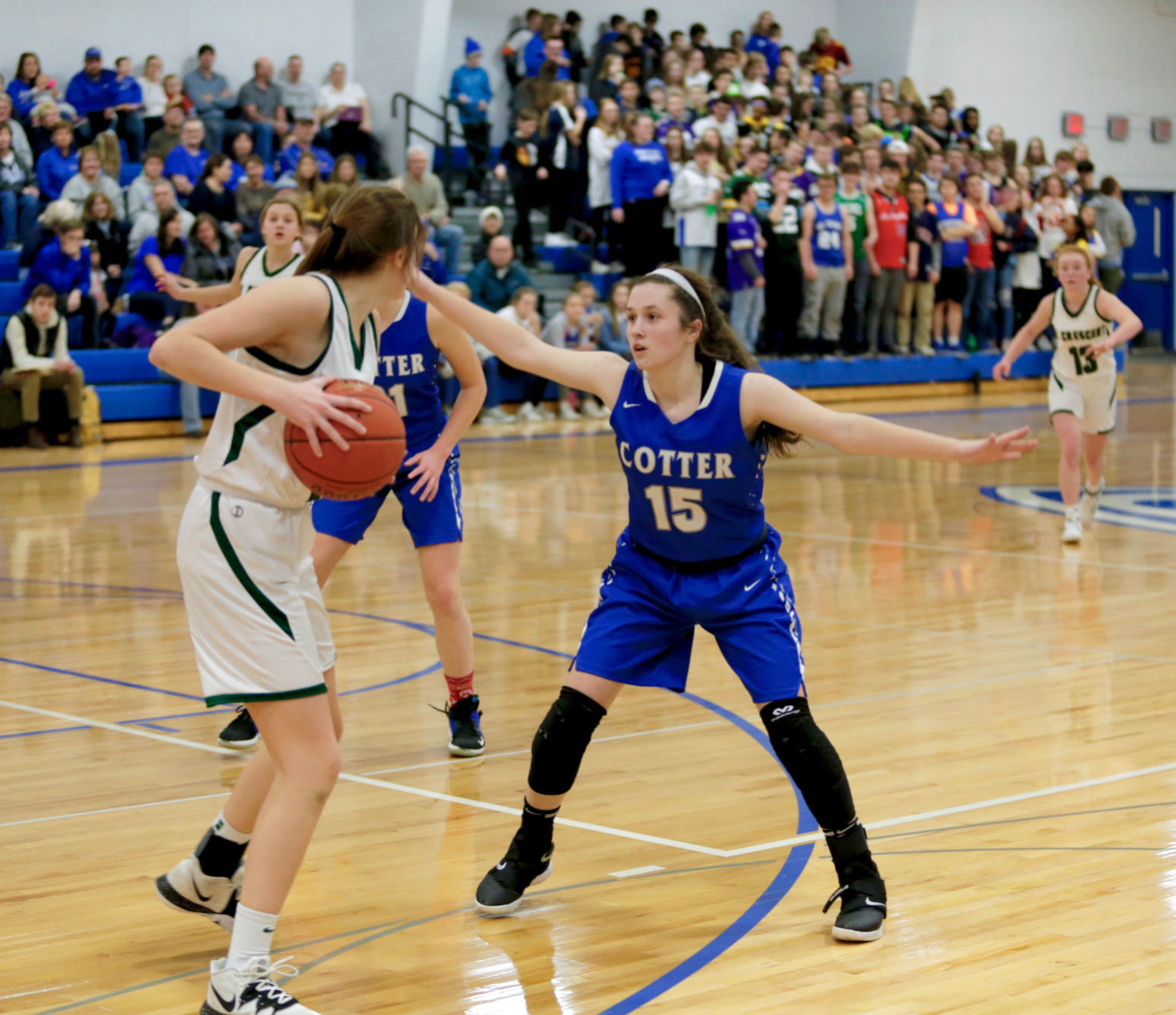 Cotter girls playoff basketball vs La Crescent-Hokah